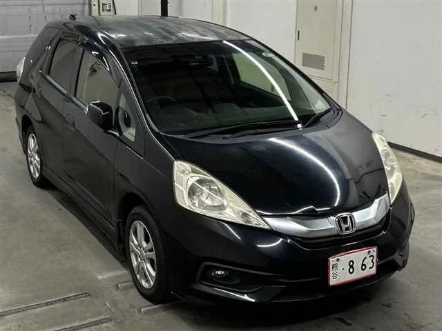 Honda Fit Shuttle GG8 2013